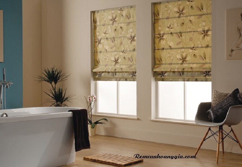 Việc lựa chọn rèm cửa sổ phòng tắm là cực kỳ quan trọng để tạo nên không gian thoáng đãng, sáng sủa và đầy năng lượng. Với các loại vải mềm mại và màu sắc tươi sáng, bạn có thể tạo ra nhiều phong cách khác nhau cho phòng tắm của mình.